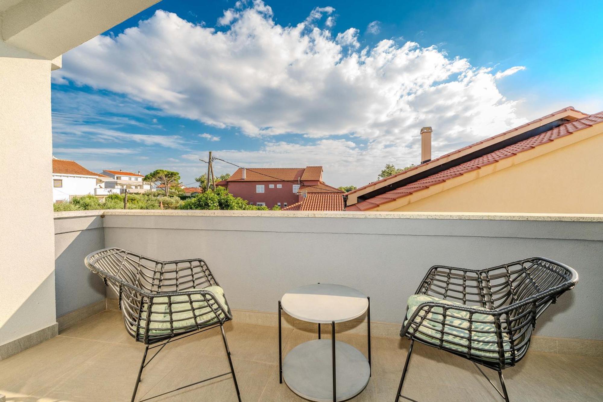 Apartments Dalmatia (Adults Only) Privlaka  Εξωτερικό φωτογραφία