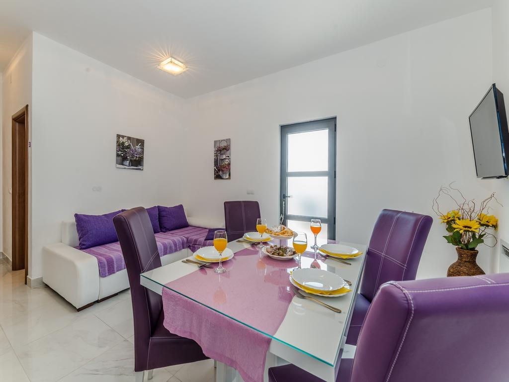 Apartments Dalmatia (Adults Only) Privlaka  Εξωτερικό φωτογραφία