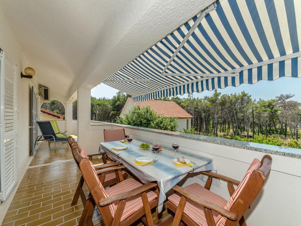 Apartments Dalmatia (Adults Only) Privlaka  Εξωτερικό φωτογραφία